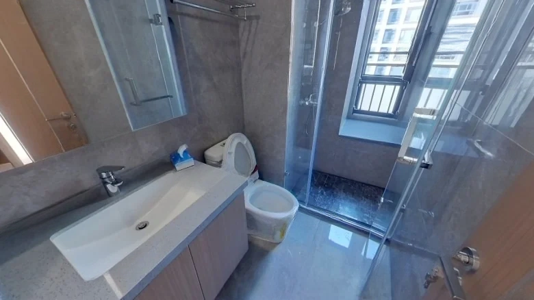 Shou创Ci瑞Xi瑞Yun廷 This direct translation doesn't form a conventional English compound name. A more appropriate translation for marketing or brand purposes could be - View 11