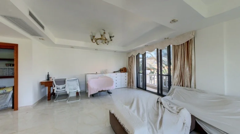 Golden Fingers Hainan Grand Mansion - View 8