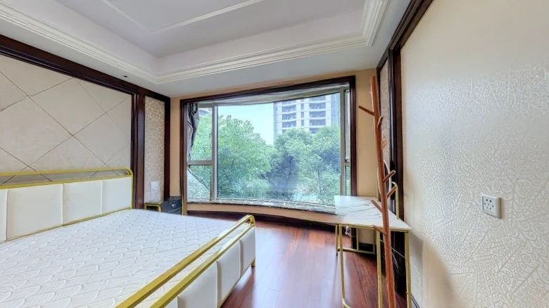 Green City Lijiang Apartments - View 2