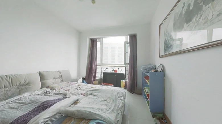 Three Arrows Silver Garden - View 2