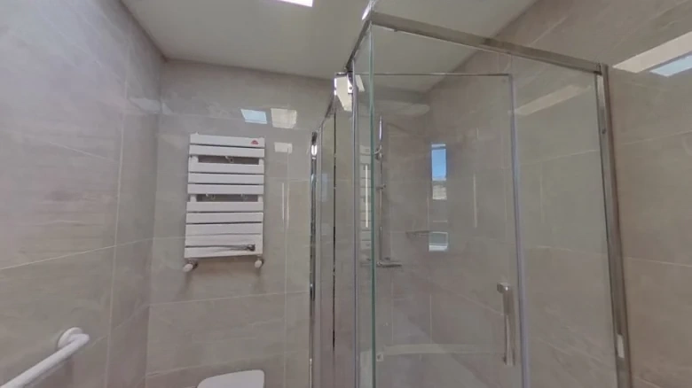 Jinxi Puteți nota că traducerea unor termeni chinezesi specifici sau brand names pot nu reflecta una și singură traducere standardizată în engleză. În plus, - View 12