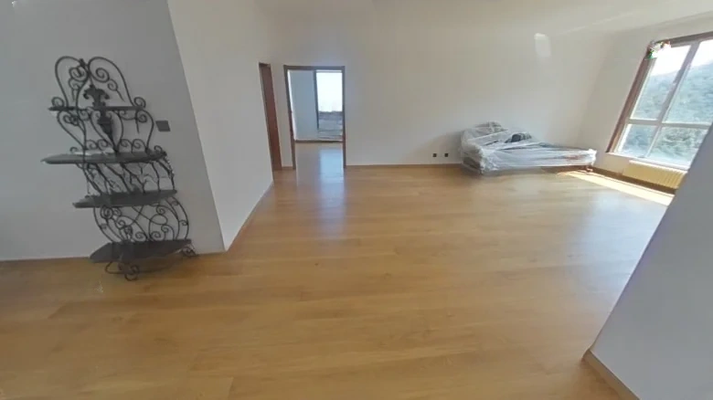 Jin Guang Junyue Mountain - View 8