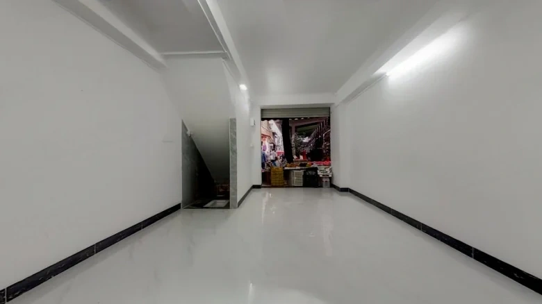 Duo Bao Road - View 2