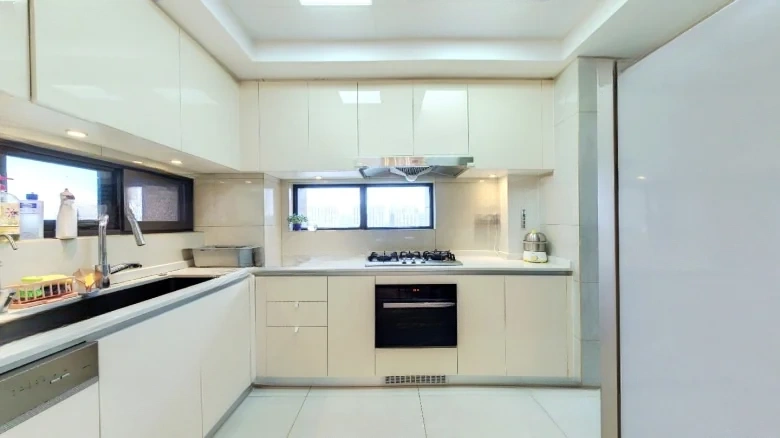 Bao Li Tian Yue - View 8