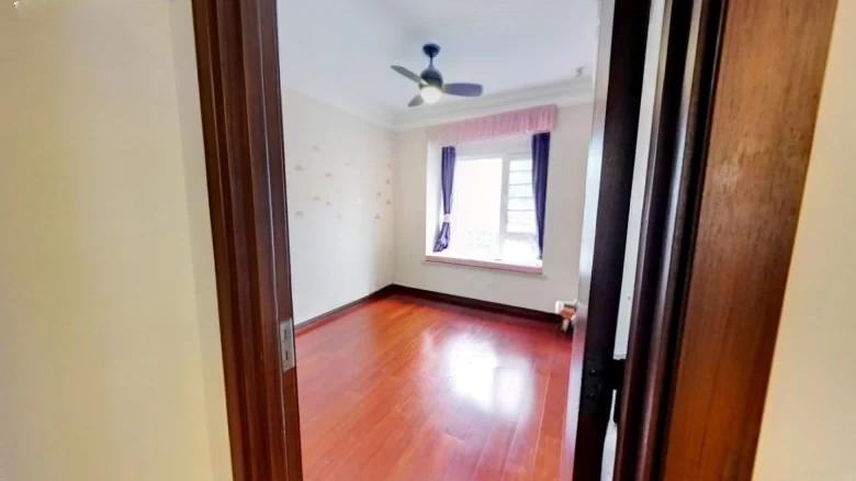 Vanke Golden Bay - View 4