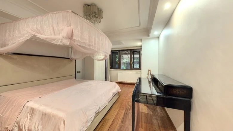 Pearl River Lyceum Pu Shu - View 2