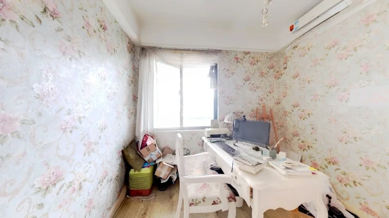 Qingjiang Apartment - View 7