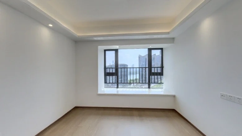 Shoreline Mansion 1913 - View 3