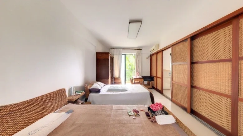 Tiandi 18 Degrees Deep Blue - View 3