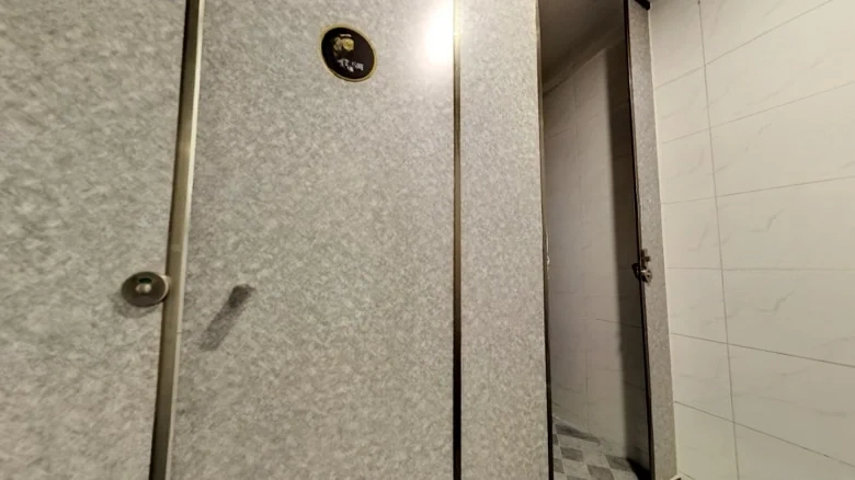 Golden Plaza - View 10