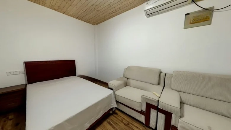 Imperial View Garden - View 4