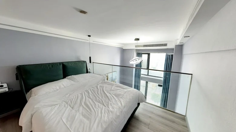 Chongqing Tianti Vanke Jadeite Cloud Steps - View 3