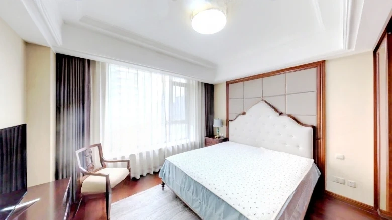 Elegant Ode Residence - View 2