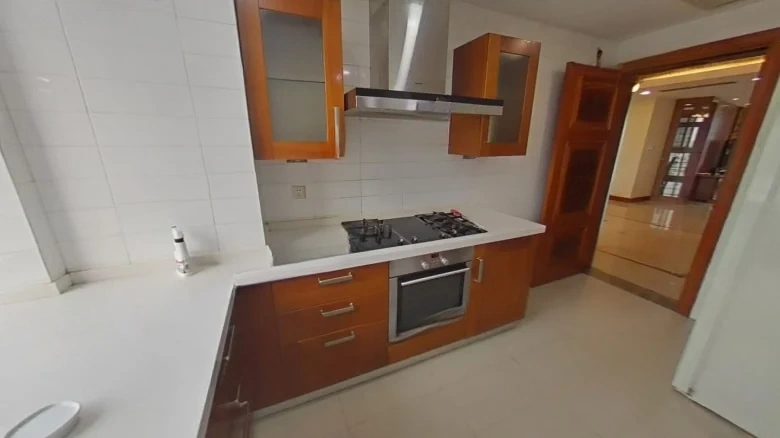 China Crown International - View 9