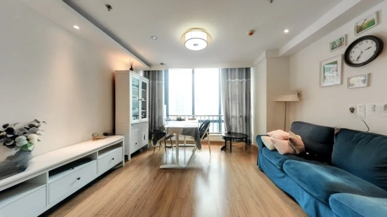 Round Fusion Bliss Pavilion - View 2