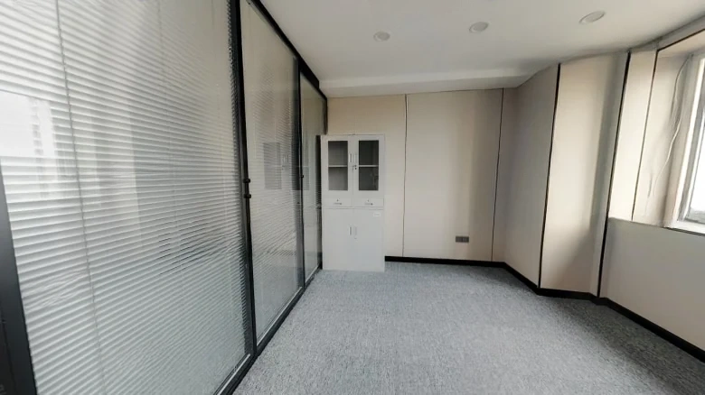 Zhongguang Commercial Building - View 5