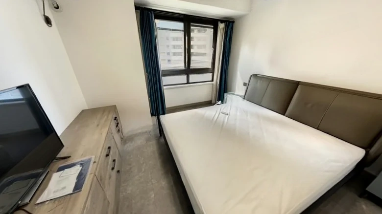 Poly Champagne International - View 3