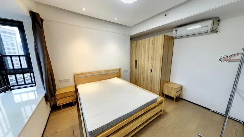 Emerald Skyline - View 2