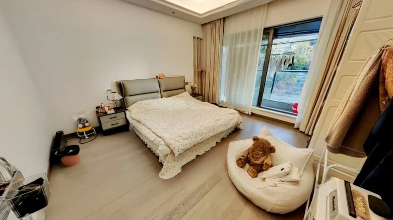 Vanke Tide Start Apartment - View 5