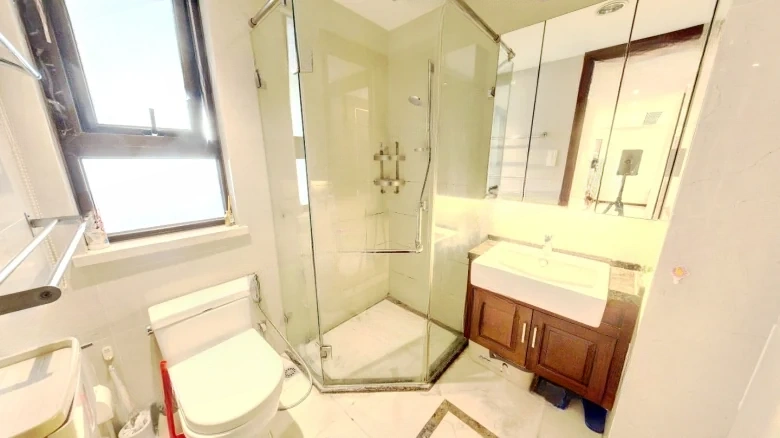 Lemon Waterfront Spring Plaza - View 6