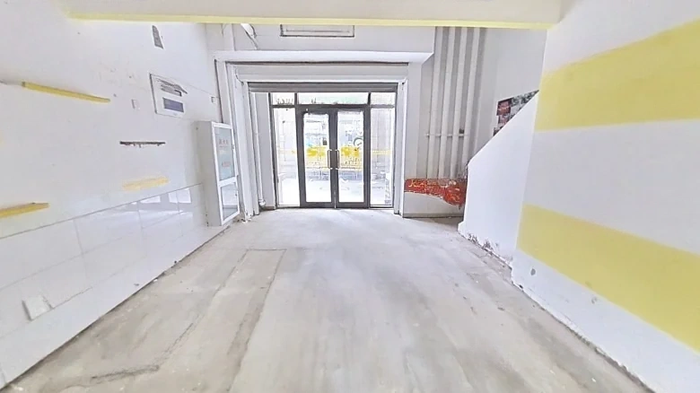 Famous Spring Dawn Whisper - View 3