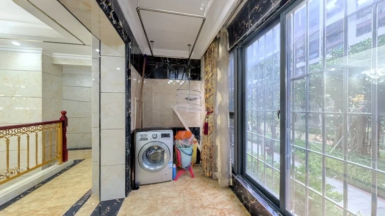 Tsinghua by Water and Trees - View 15