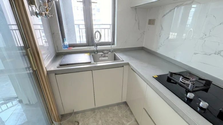 Forte Bund Financial Center - View 6