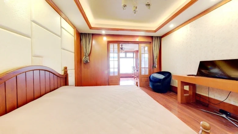 Palm Long Beach - View 3