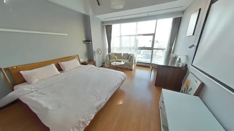 Oriental Gold Mansion - View 2