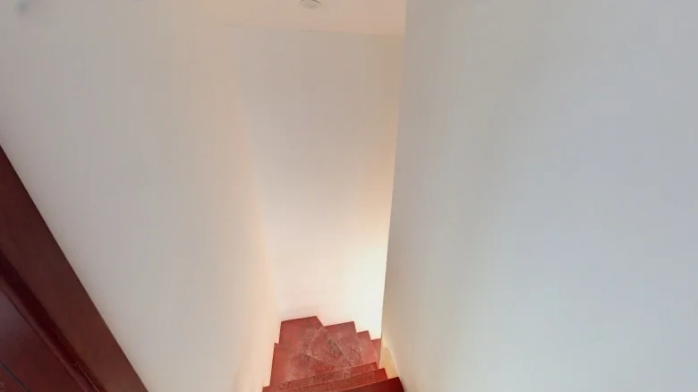 Port Shipping Center - View 8