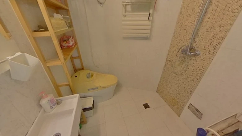 Poly Malley Mansion - View 8