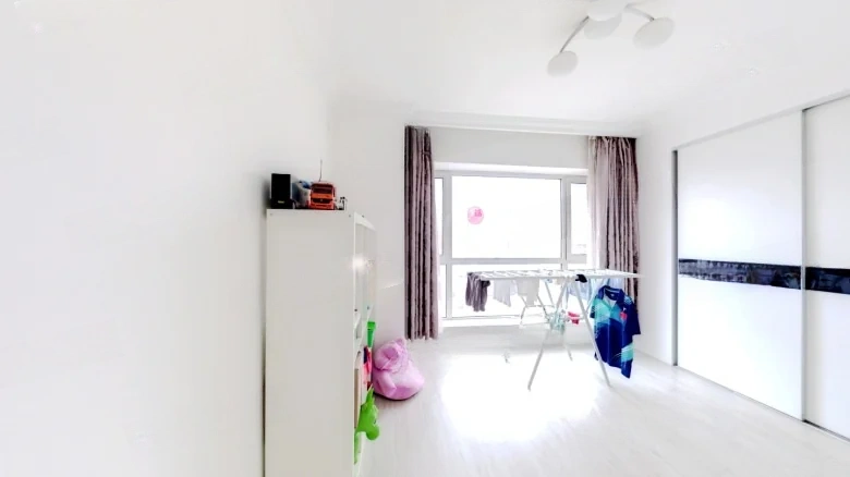 Red Star International Plaza - View 2