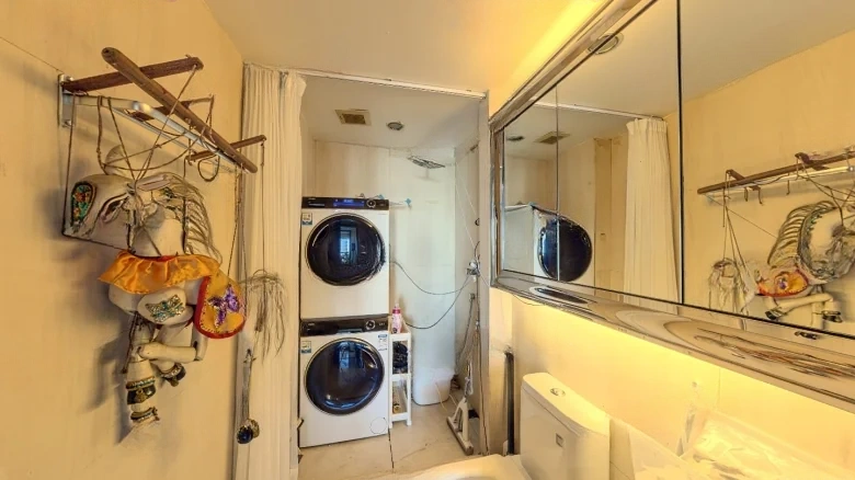 Hyatt Center - View 5