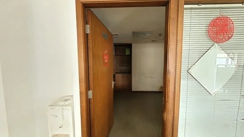 Press Building - View 8