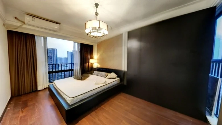 Pearl River Flower City - View 3