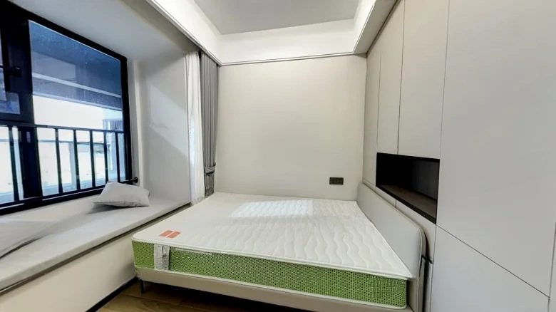 Jiangyuan Riverside Avenue - View 4