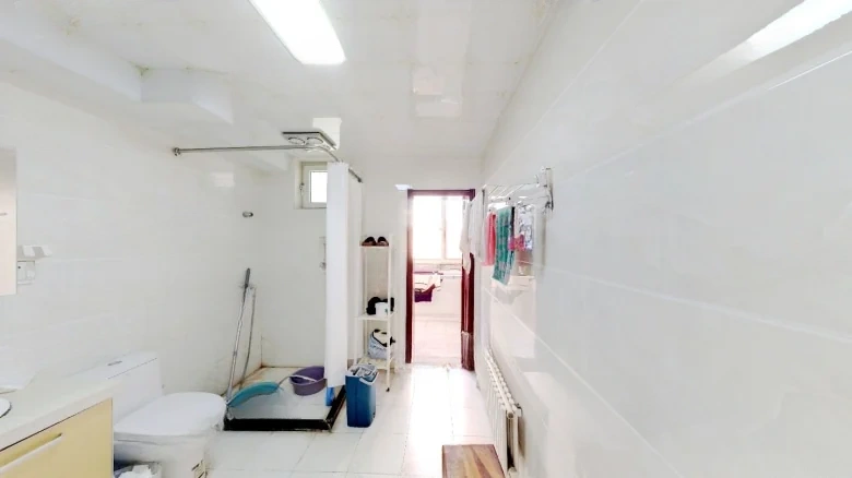 No. 8 Compound, Old Military Gateway Lane - View 8