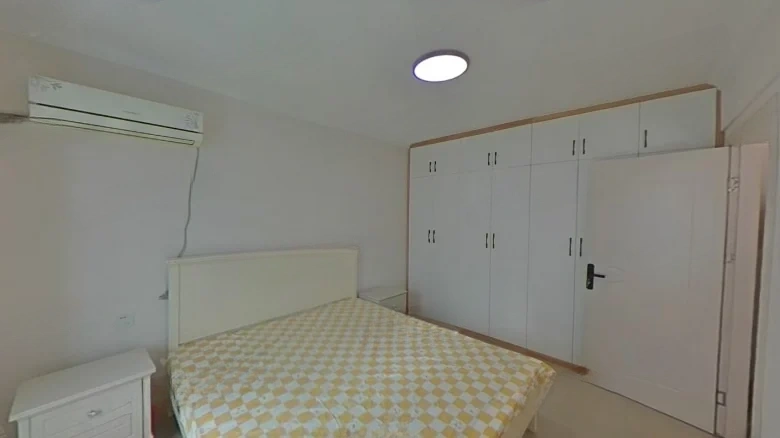 Equestrian View Garden - View 2