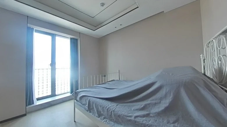 Wanke Jade Yangtze River - View 3