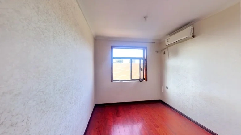 No. 8 Shan Shi Beijie Courtyard - View 3