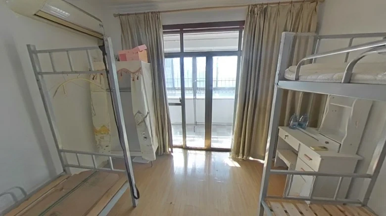 Golden Dragon Coiled Family Garden - View 4