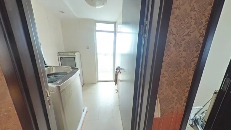 International Trade Center - View 23