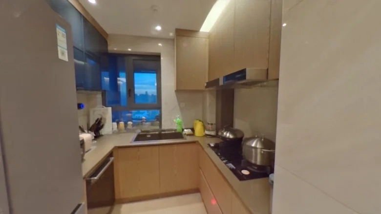 Lakeshore Sky Elegance - View 7