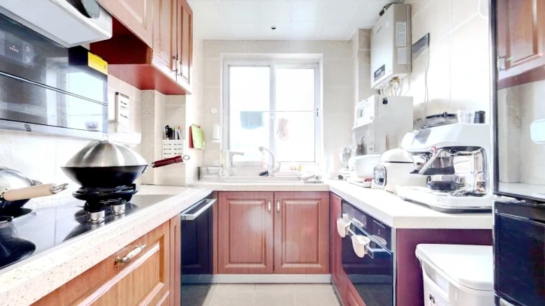 Dongfang Shang Cheng East District - View 6