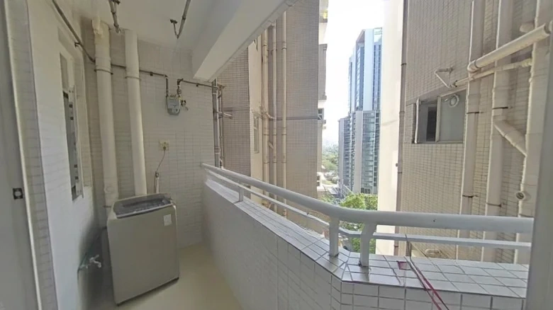 Pati Waterfront - View 11