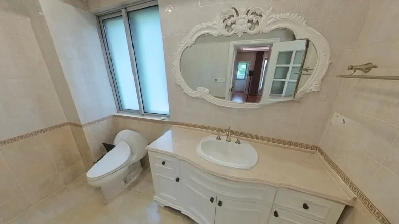 Orient Royal Bay - View 11