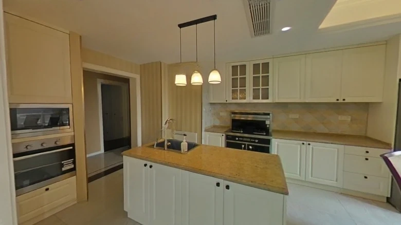 Purple Sandalwood - View 9