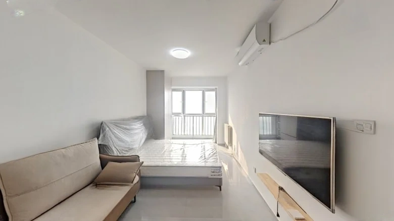 Lavender Fortune Central Road No. 28 Courtyard - View 2