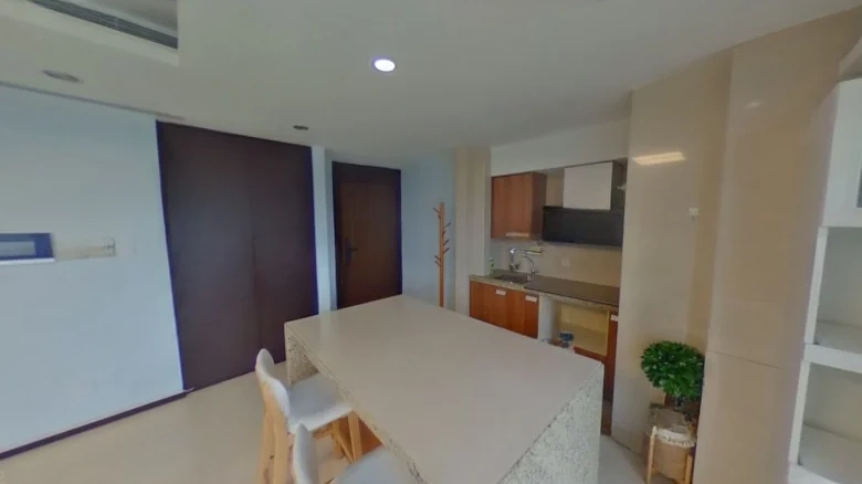 Hyatt Center - View 10