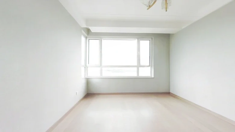 Oceanside Grand River Mansion Chapter - View 2